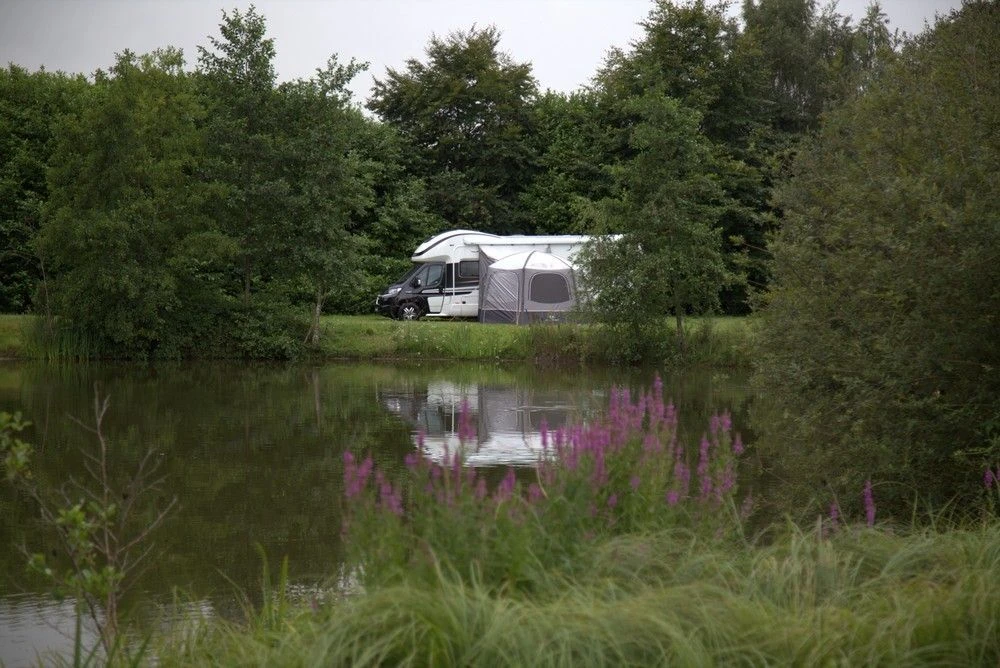 Vango Airhub Hexaway II Tall Awning (2022) 8 Vango Airhub Hexaway II Tall Awning (2022) - Image 8