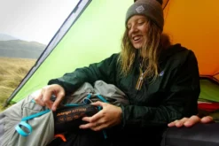 Vango Aotrom Mattress -Vango Camping 2020 vango lifestyle sleeping mats aotrom low res 05