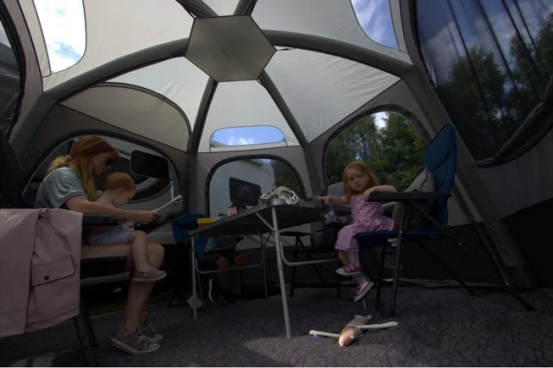 Vango AirHub Hexaway Low II Inflatable Awning 2022 8 Vango AirHub Hexaway Low II Inflatable Awning 2022 - Image 8