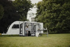 Vango Balletto Air 260 Elements Shield Caravan Awning (2023) -Vango Camping balletto air 260 8