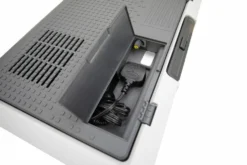 Vango E-Pinnacle 40L Coolbox -Vango Camping van 2021 essentials e pinnacle 40l lo 14