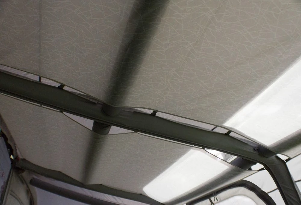 Vango Kela / Jura Sky Liner (SY002) 1 Vango Kela / Jura Sky Liner (SY002)